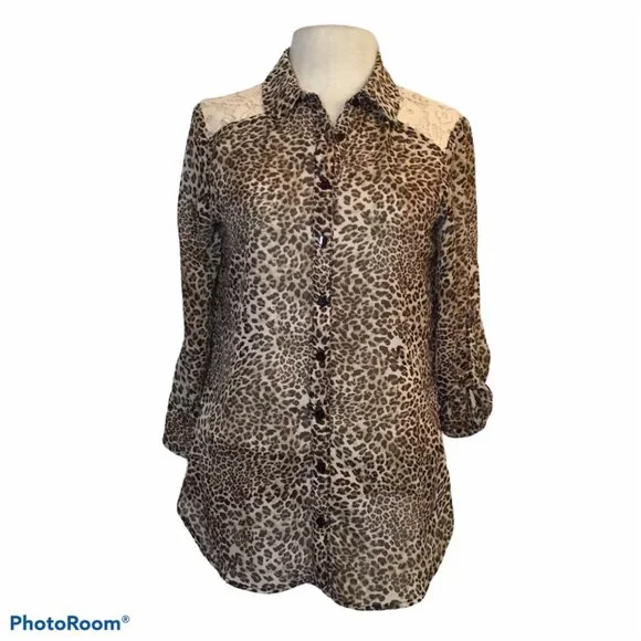 Sheer Cheetah Print With Lace Button Front Top Size M - Picture 1 of 9